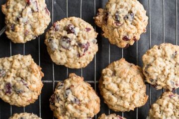 oatmeal-cranberry-cookies
